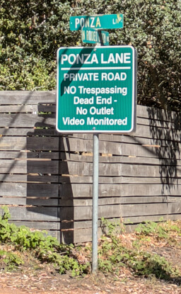 2024 09 19 signs on Ponza lane Soquel evac-830